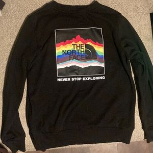 North face sweater